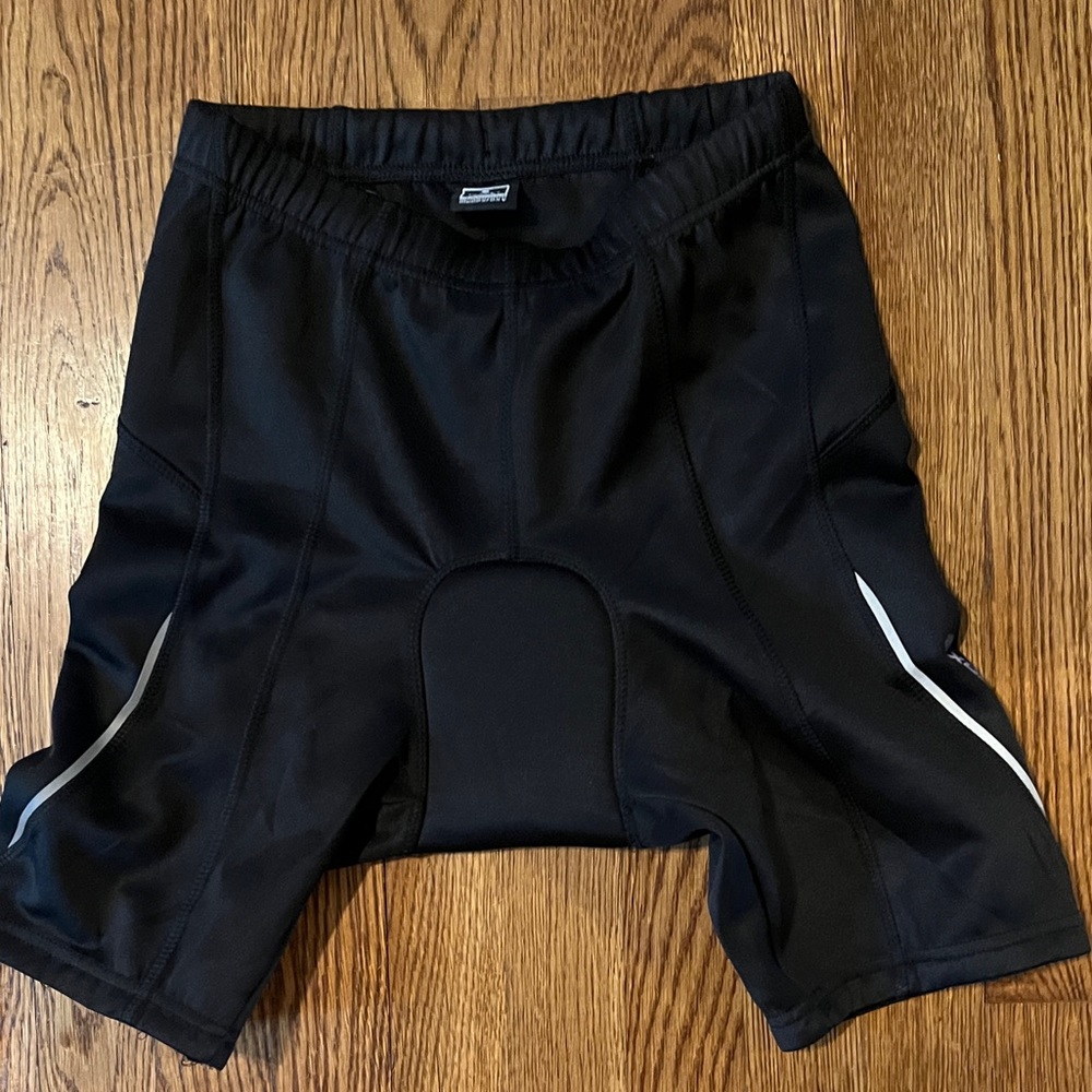 NWOT bike shorts small